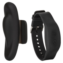 Стимулятор в трусики с управлением при помощи браслета Lock-N-Play Wristband Remote Panty Teaser