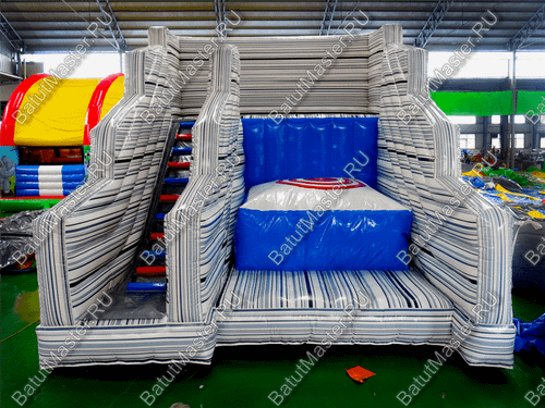 Надувная игра "Прыжок со скалы"