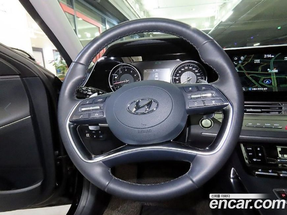 Hyundai The New Grandeur (Azera) IG 3.3 (01.2020)
