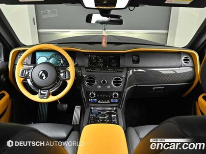 Rolls-Royce Cullinan 6.7 V12 Черный Badge (05.2020)