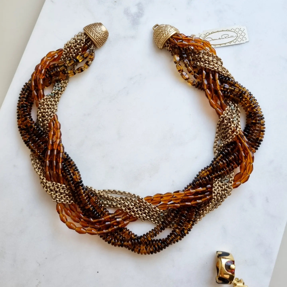 Колье из люцита Oscar de la Renta