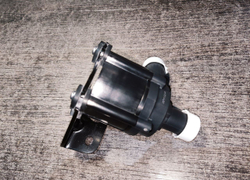 Насос водяной (помпа) дополнительный