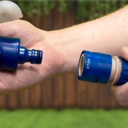 GAKP01-94 GREEN APPLE ЕСО Комплект для полива (пистолет-распылитель, штуцер, коннектор, коннектор с | Аксессуары для полива Green Apple