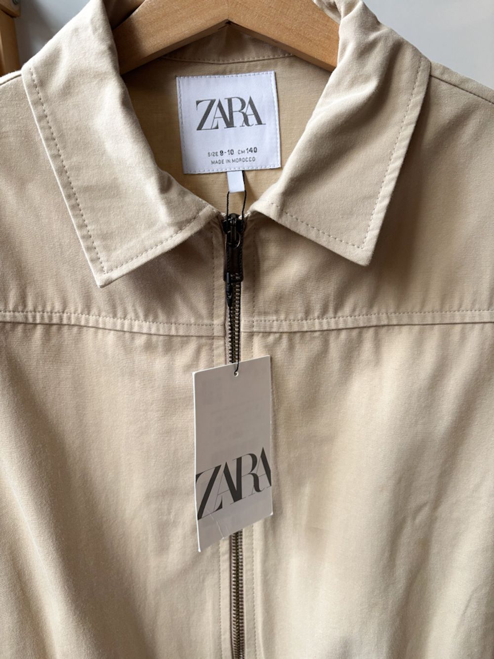 Новая ветровка Zara, 140