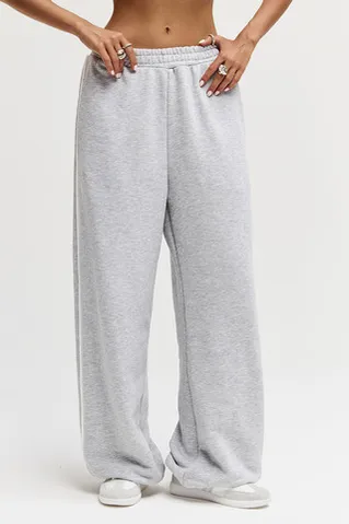 Широкие джоггеры без начеса с лампасом цвета серый меланж