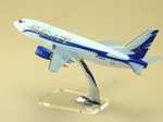 Модель самолета Boeing 737-300 (M1:100, SKAT)