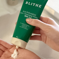 Blithe Очищающая пенка с BHA-кислотой - Blithe Anti-Polluaging Pore Cleansing Foam, 150 мл