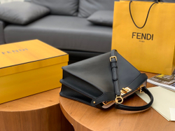 Fendi Peekaboo ISeeU Medium 33 cm