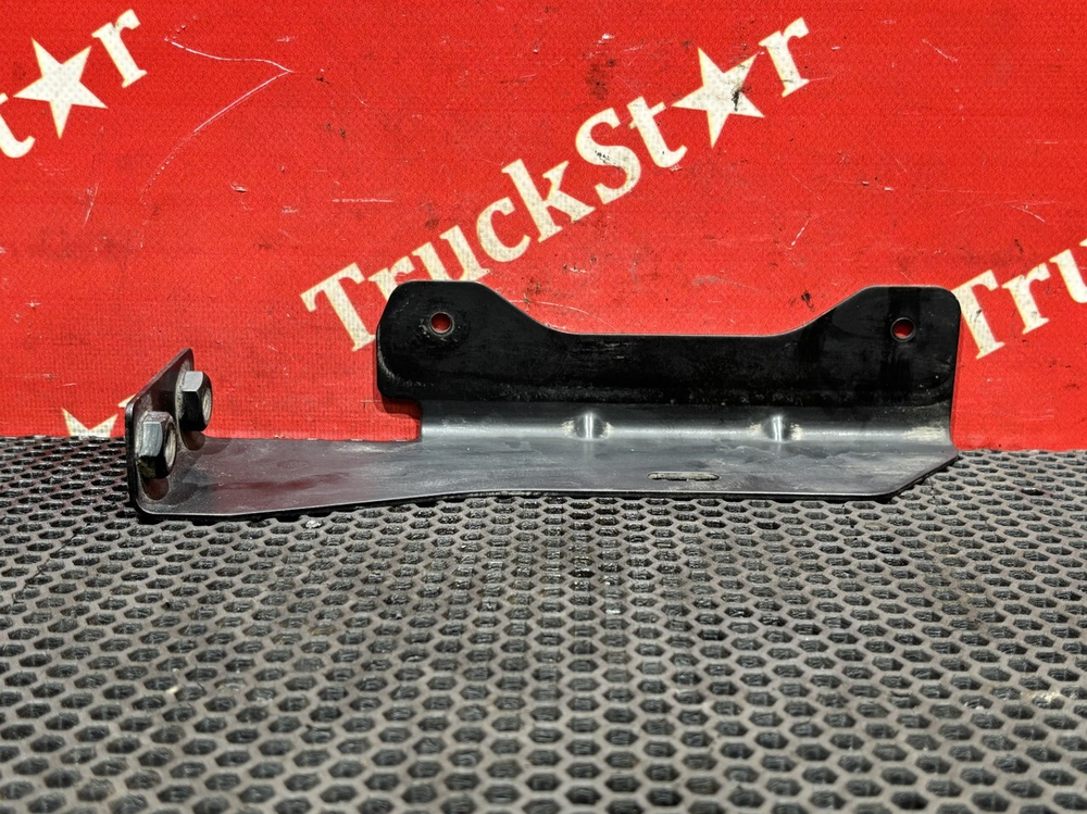 Кронштейн блока управления шасси 2024г.