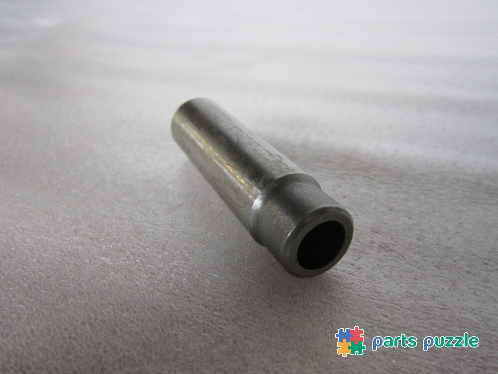 Направляющая впускного или выпускного клапана / GUIDE АРТ: 905-126