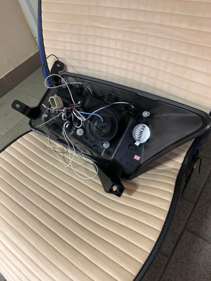 Передние фары Jeep Grand Cherokee WJ angel eyes black