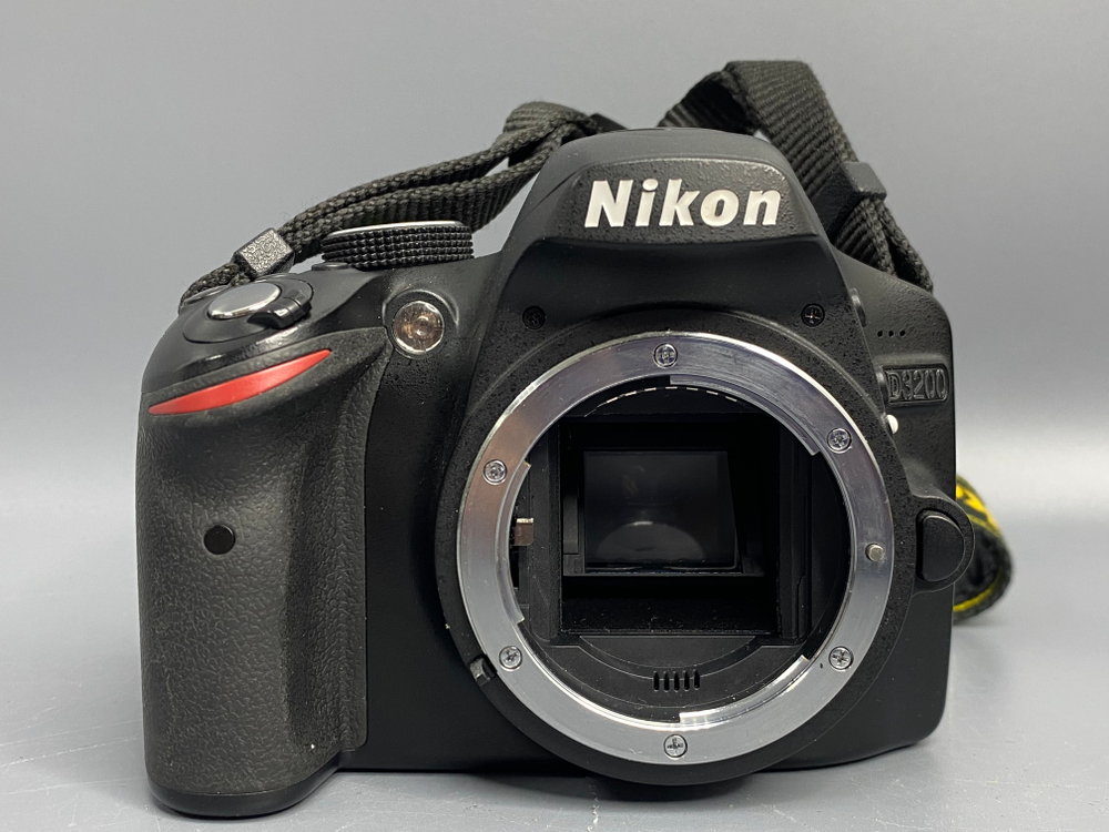 Nikon D3200 15.000 кадров