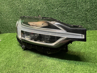 Фара правая Volvo XC60 2 (2017-2021) LED
