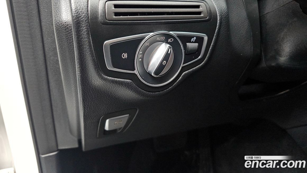 Mercedes-Benz GLC-Class X253 GLC300 (12.2021)