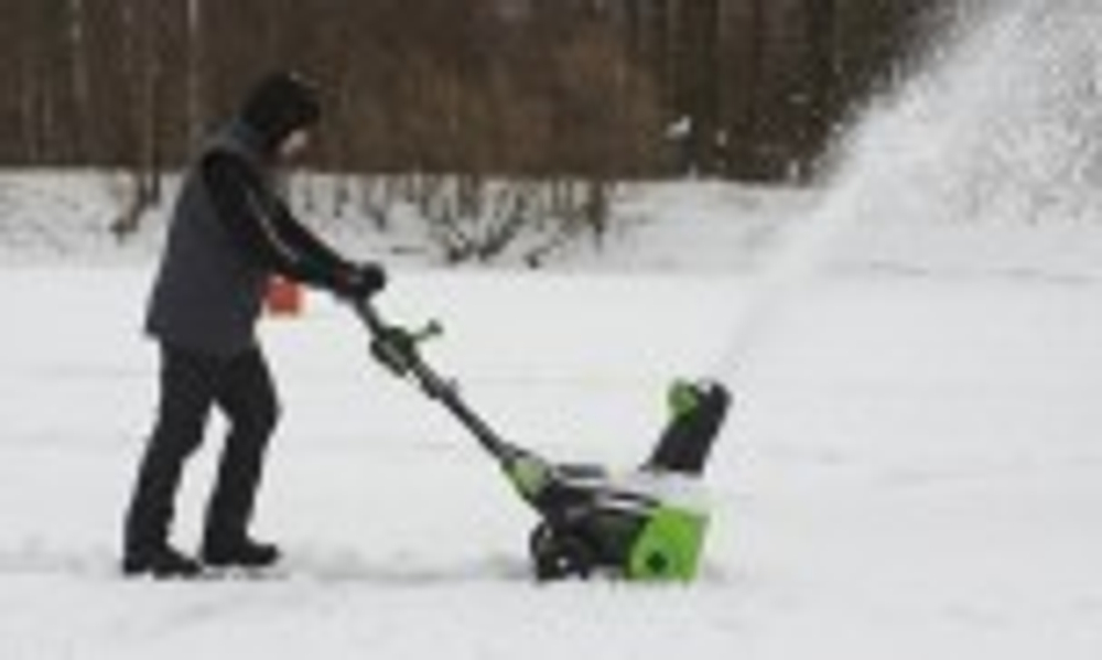 Снегоуборщик аккумуляторный GREENWORKS GD82ST 82V, без АКБ и ЗУ 2602507