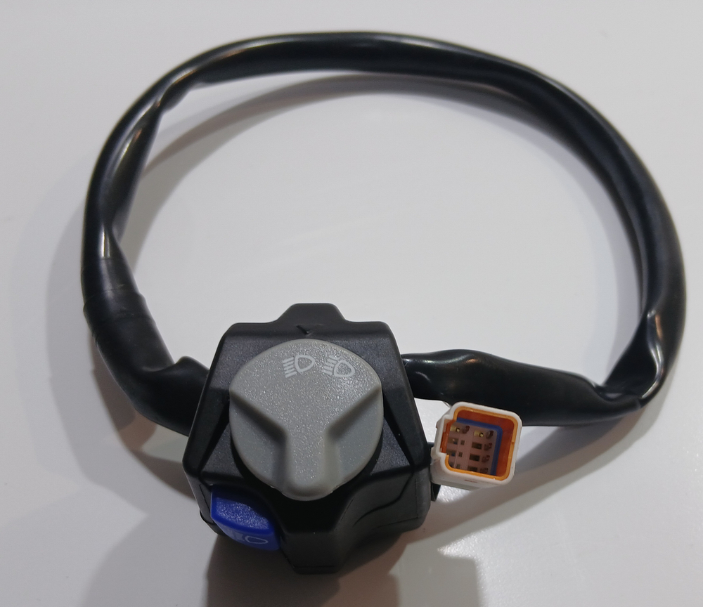 Пульт дальний-ближний свет Мотоцикл PROGASI Palma 250 SE