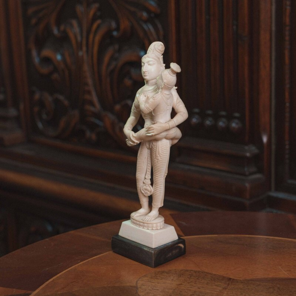 Окимоно «Яшода с маленьким Кришной»