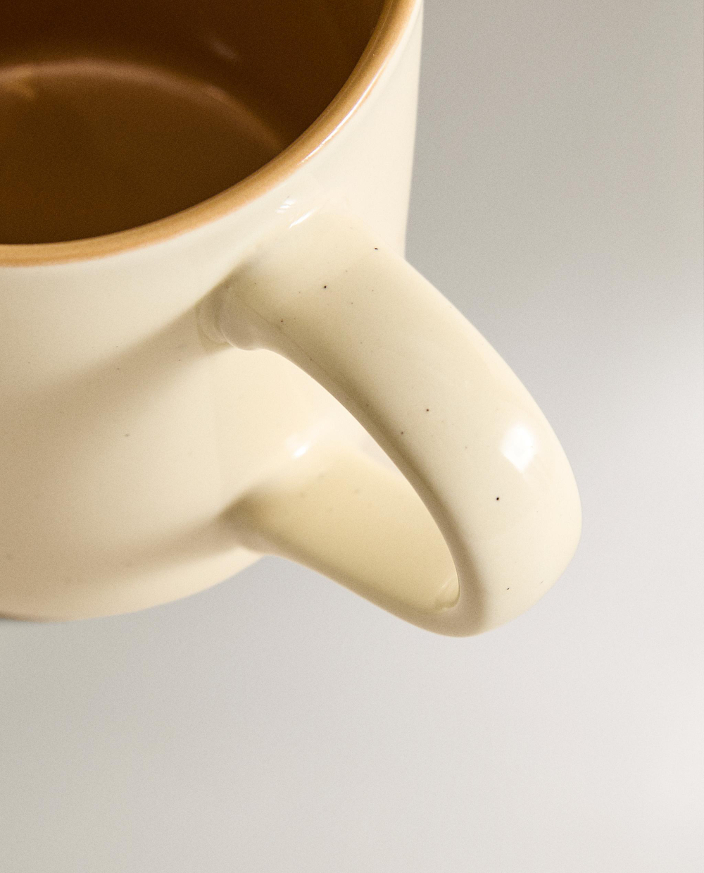 Zara Home кружка из каменной керамики, цвет разноцветный, 11.5 см