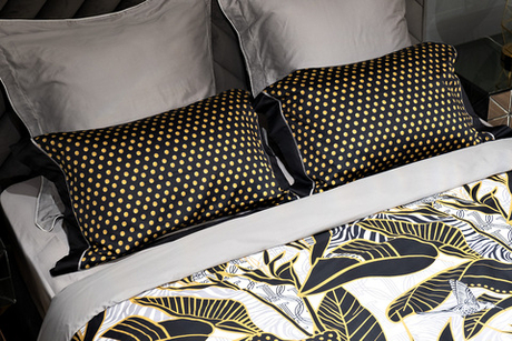 Наволочки 2шт 50x70 Garda Decor Тропики 50x70 золотые/черные