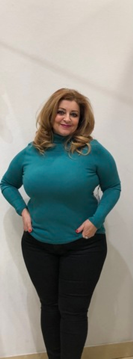 Теплый тонкий джемпер-водолазка