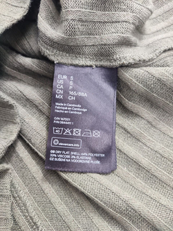 Платье H&M обтягивающее 44 размер