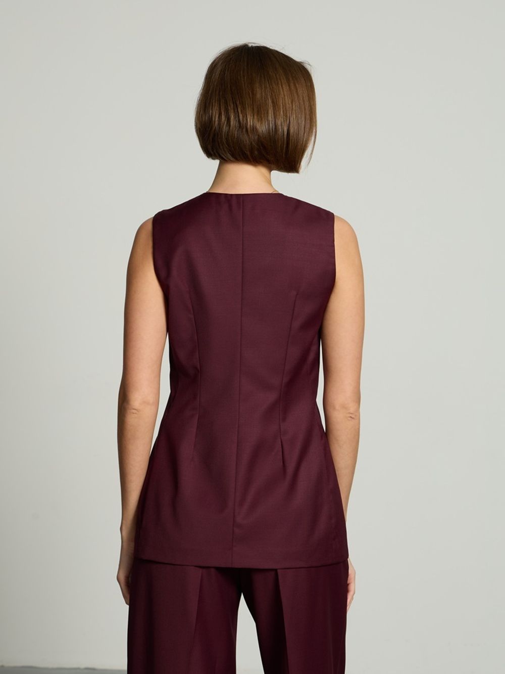 Жилет Каролина бордо шерсть