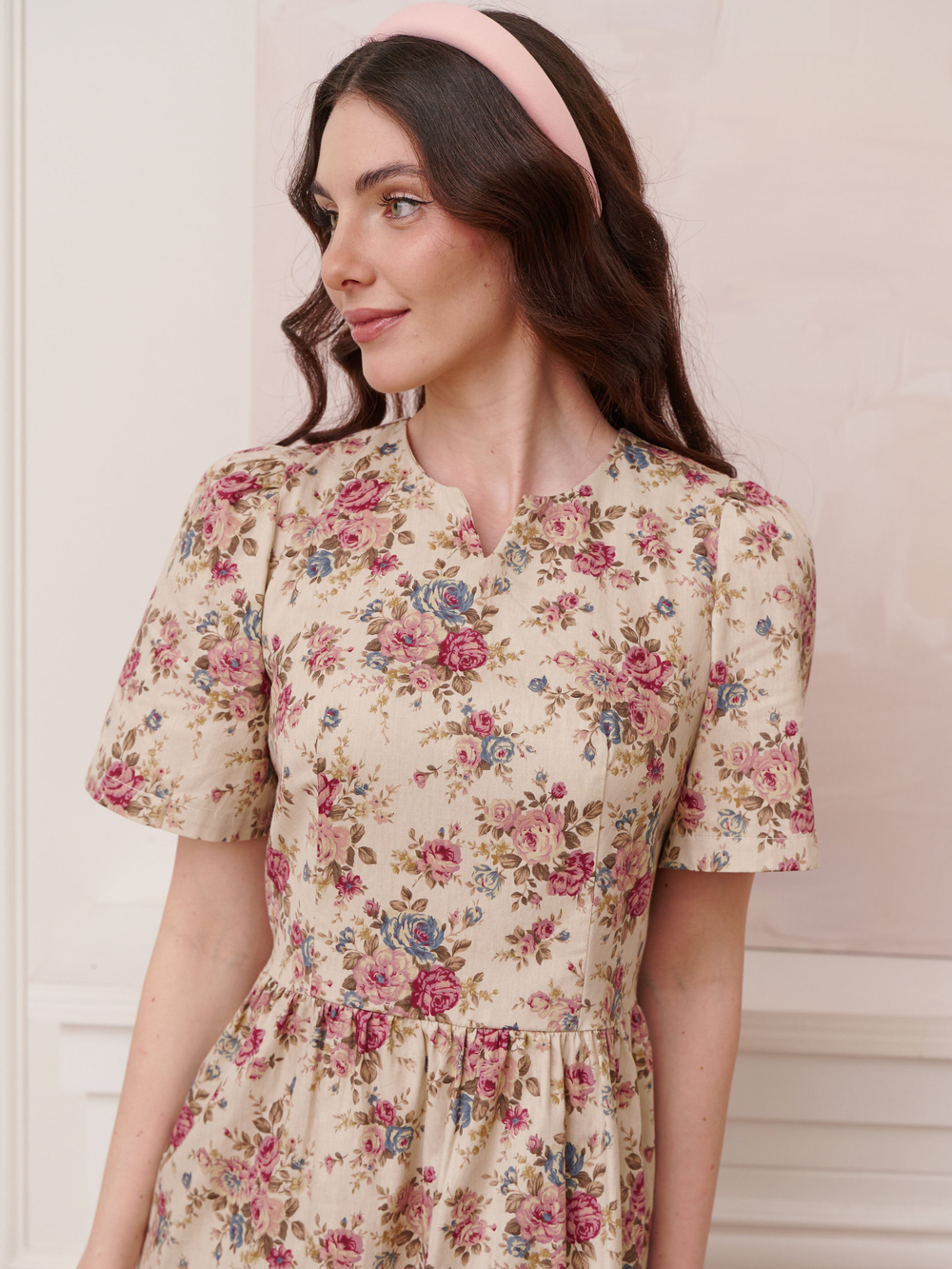 Платье с коротким рукавом