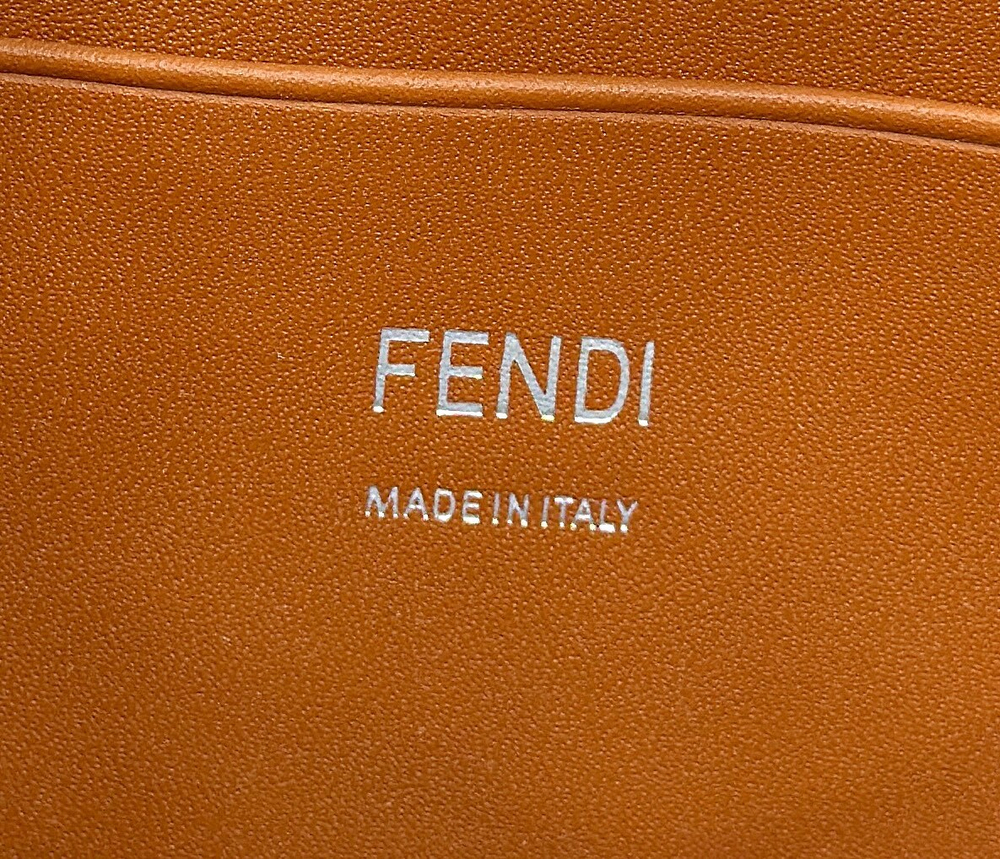 Fendi Baguette 19 cm
