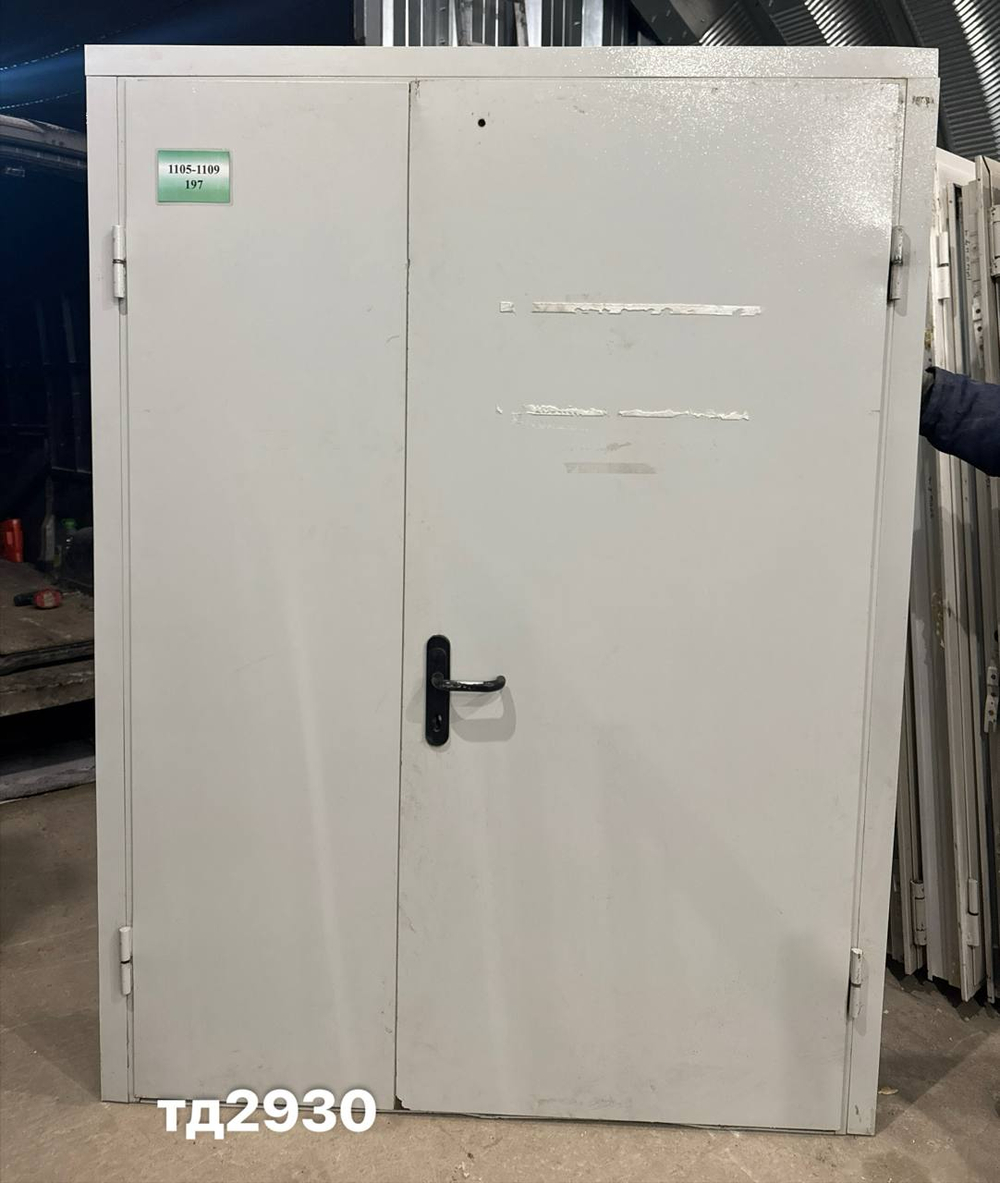 Дверь металлическая Б/У 214(в) х 153(ш) Входная