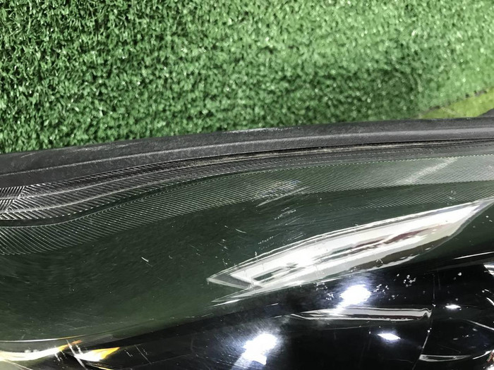 Фара правая Kia Sorento 3 UM Prime (2017-2020) LED