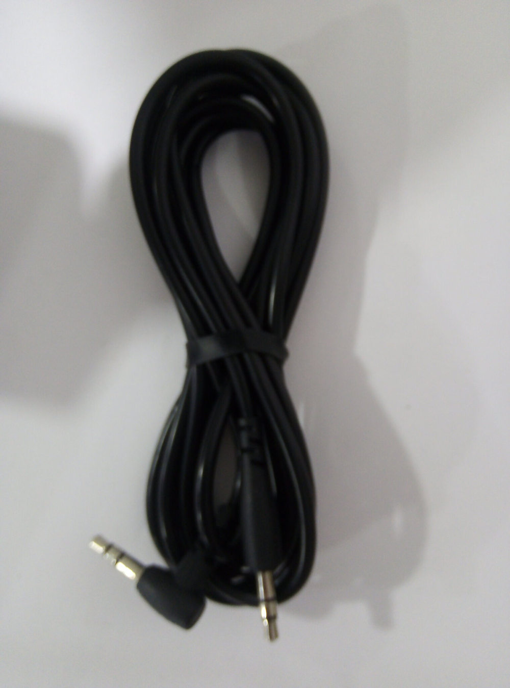 Кабель AUX, Jack 3,5mm(m) - Jack 3,5mm(m) Borofone BL10, 2м, круглый, боковой. черный