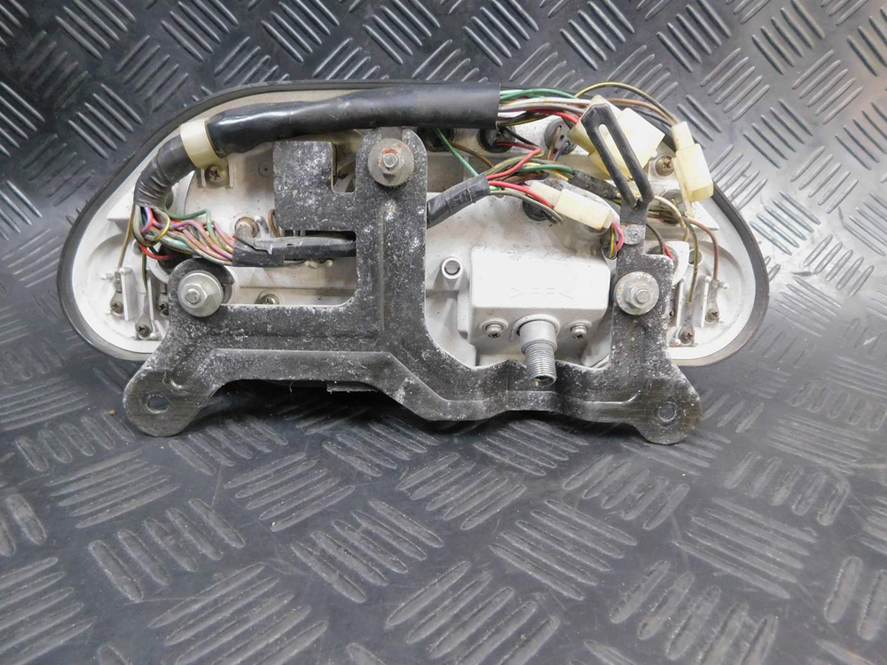 Приборная панель Kawasaki ZZR 400 95 053037