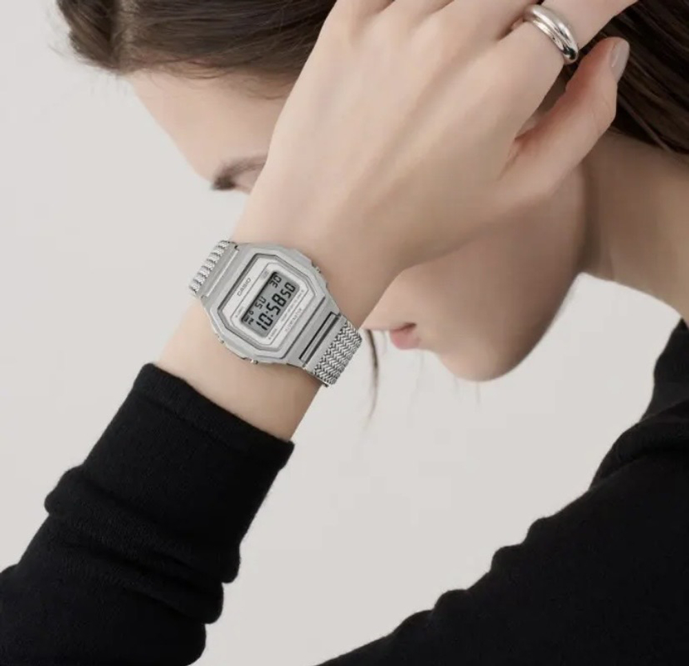 Часы Casio A1000MA-7A