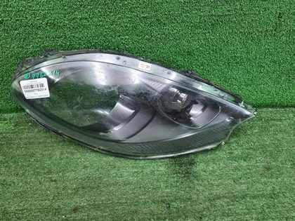 Стекло фары правое Porsche Macan 95b (2014-2018)