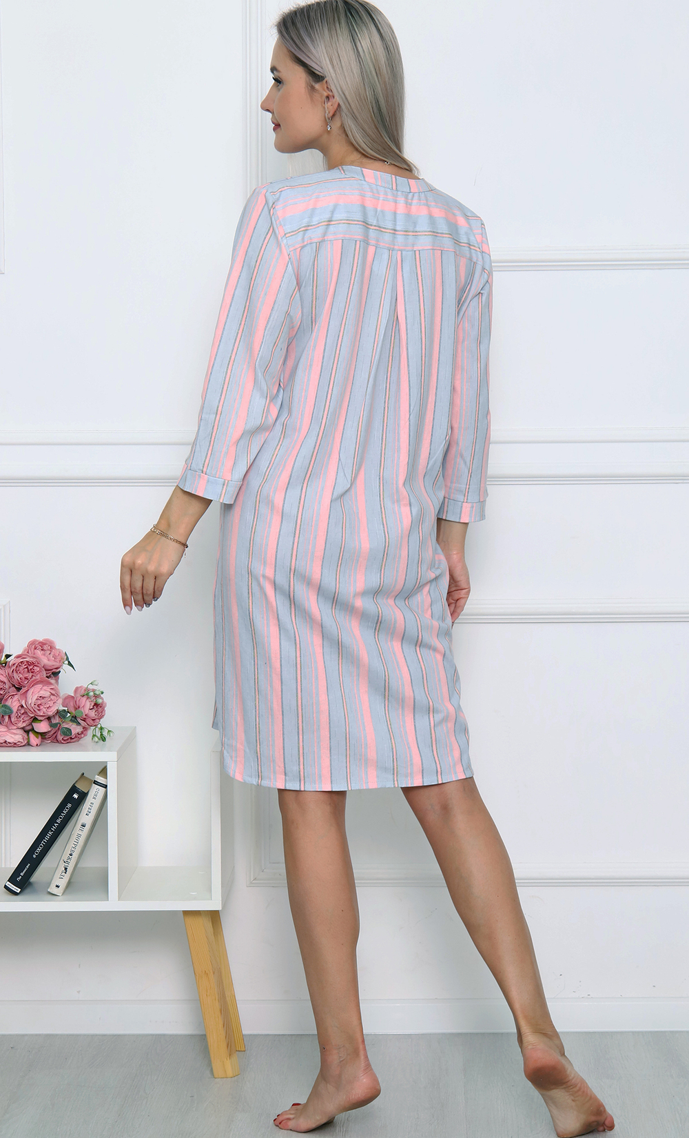 Халат на пуговицах М612