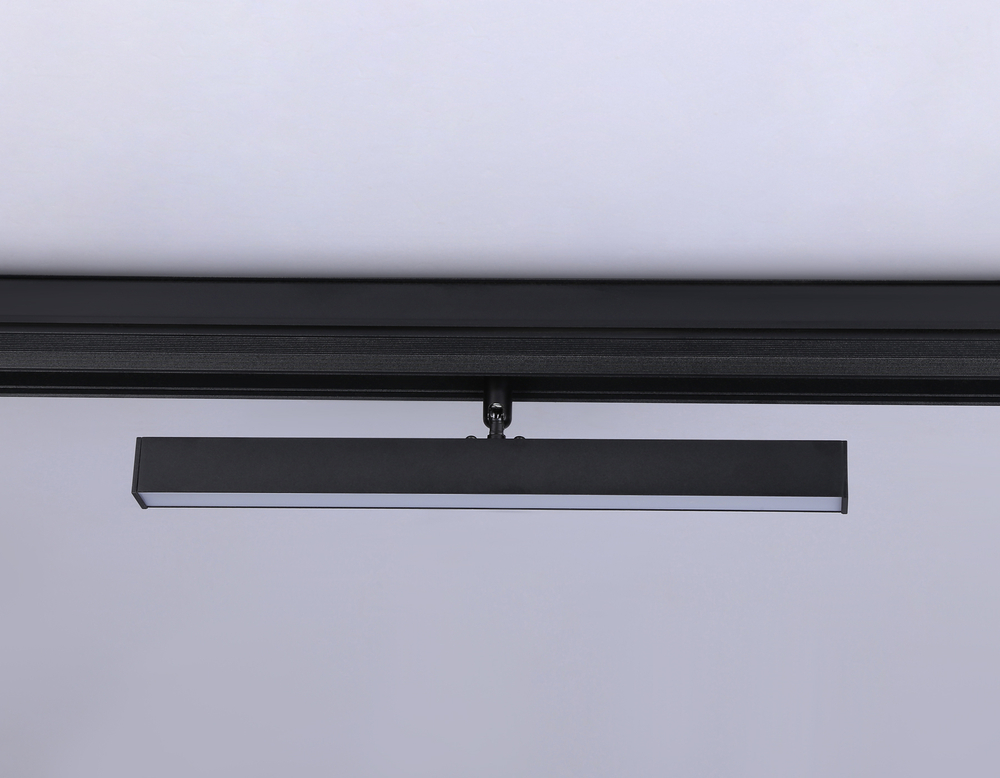 Светильник светодиодный трековый для шинопровода Magnetic GL4201 BK черный IP20 12W 4200K 48V 605*22*45