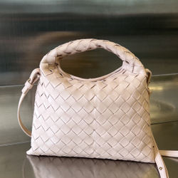 Bottega Veneta Mini Hop