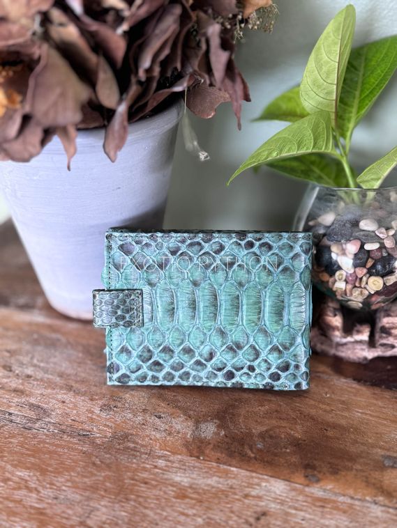 Бифолд кошелек из питона WA-252