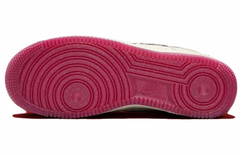 Кроссовки Nike Air Force 1 "Valentine Day" (Женская размерная сетка)