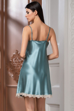 Короткая сорочка Julia из искусственного шелка