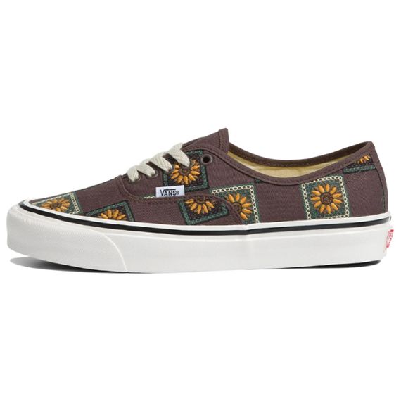 Vans Authentic 44