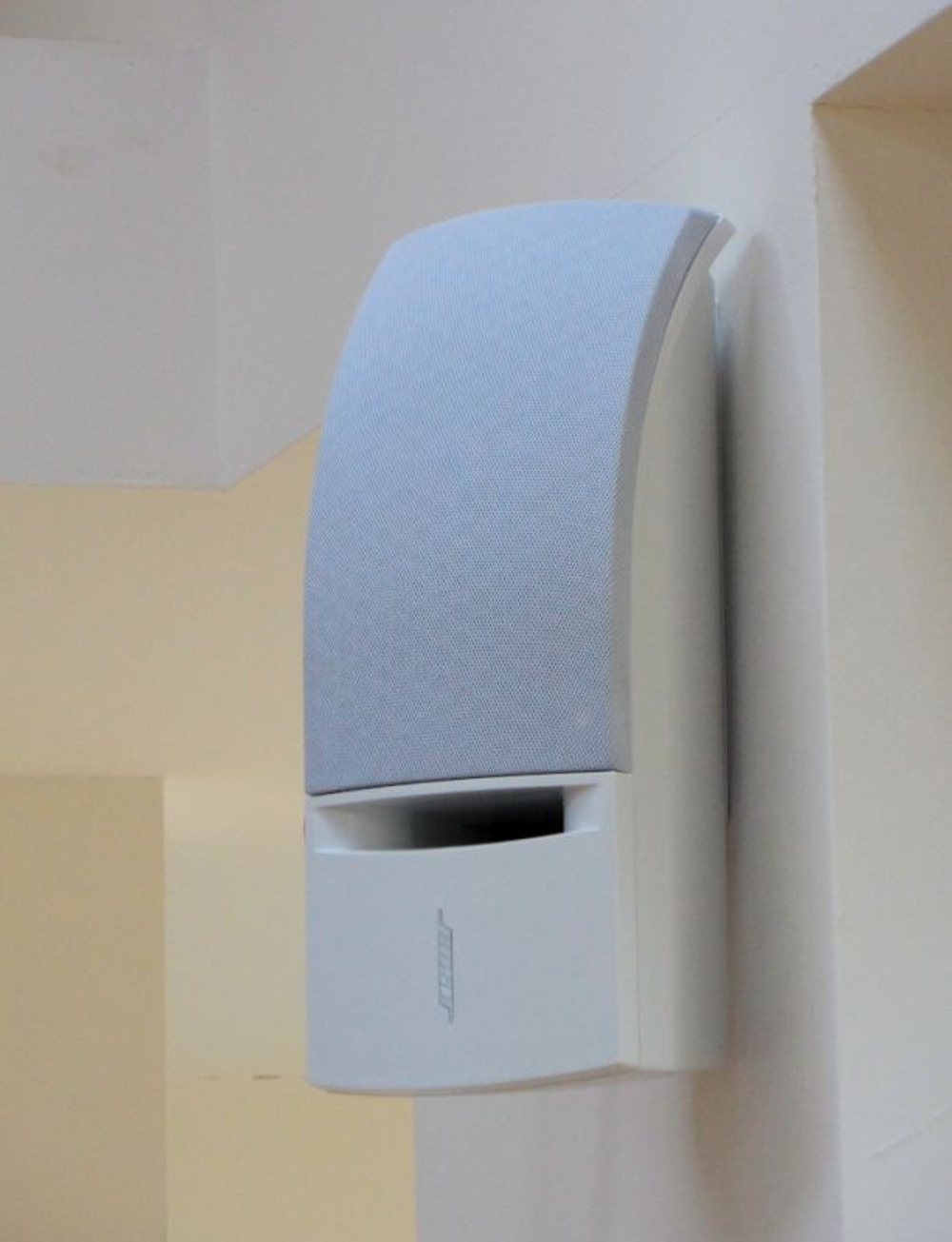 Настенная акустика Bose 161