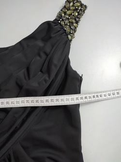 Платье La Femme с камнями 40 размер