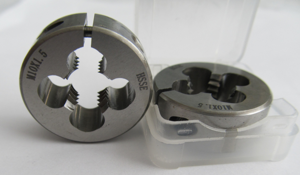 Плашка HSSE   M6*1.0 6g JIS ADK288-060