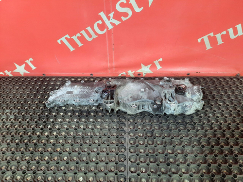 Крышка масляного радиатора