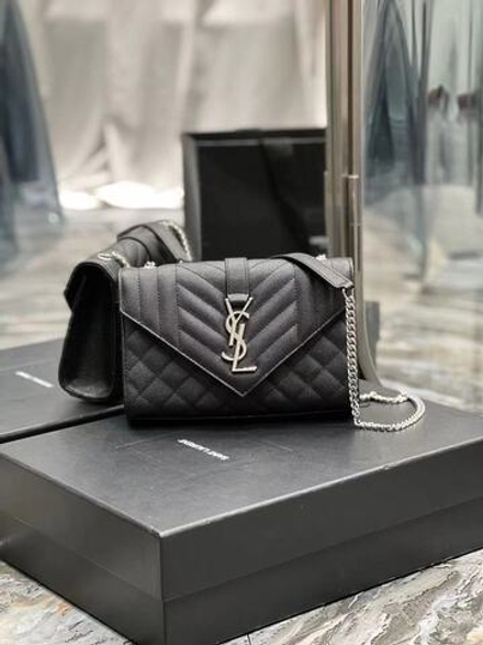 Saint Laurent Envelope Bag 21 cm