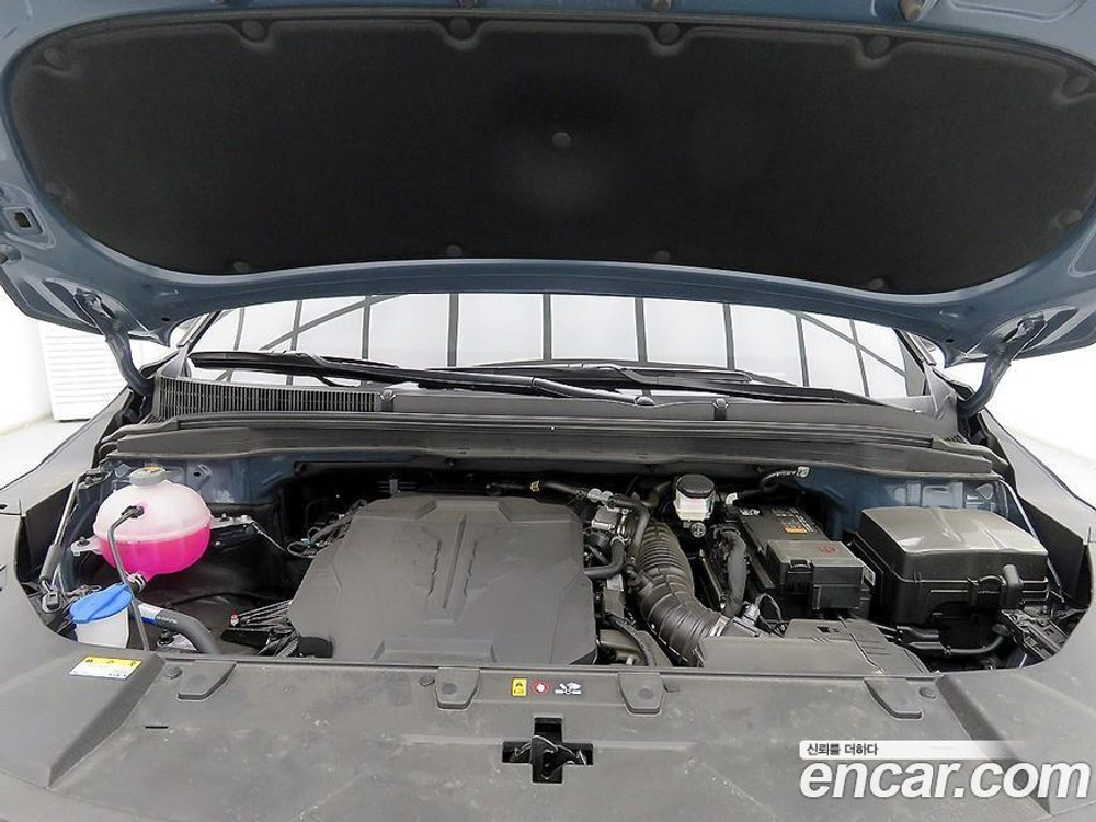 Kia The New Carnival (Sedona) 4 Generation Бензин 9-и местный Prestige (10.2023)