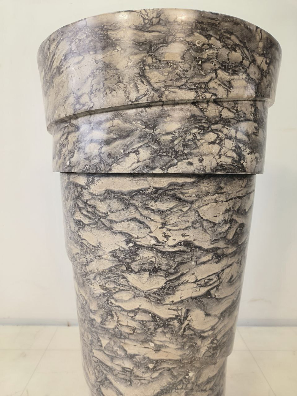 Раковина напольная из мрамора Pedestal Doreng Spiral MN-65926 40х40х90