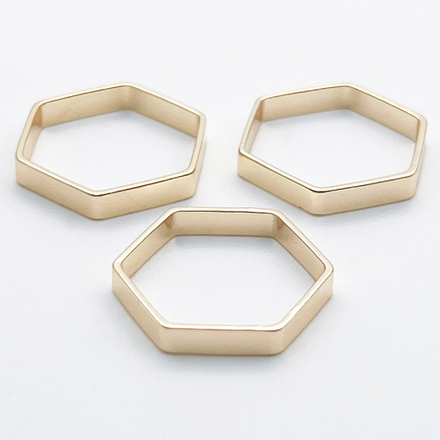 Коннектор Шестигранник, цвет золото, размер 20*18 мм, толщина 3 мм, цена за 1 шт