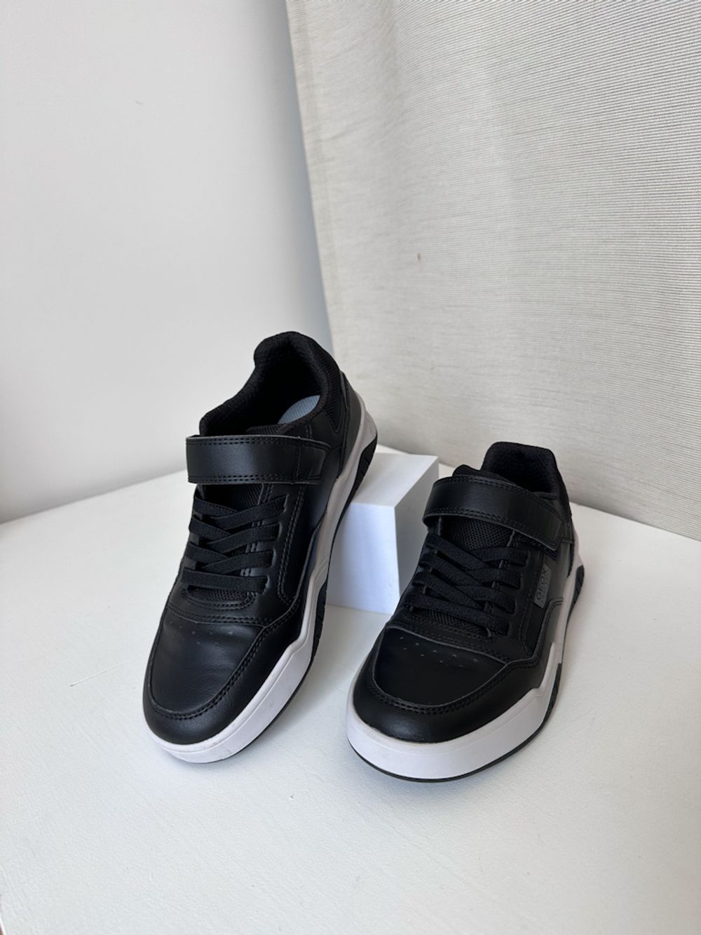 Кроссовки Geox, 37